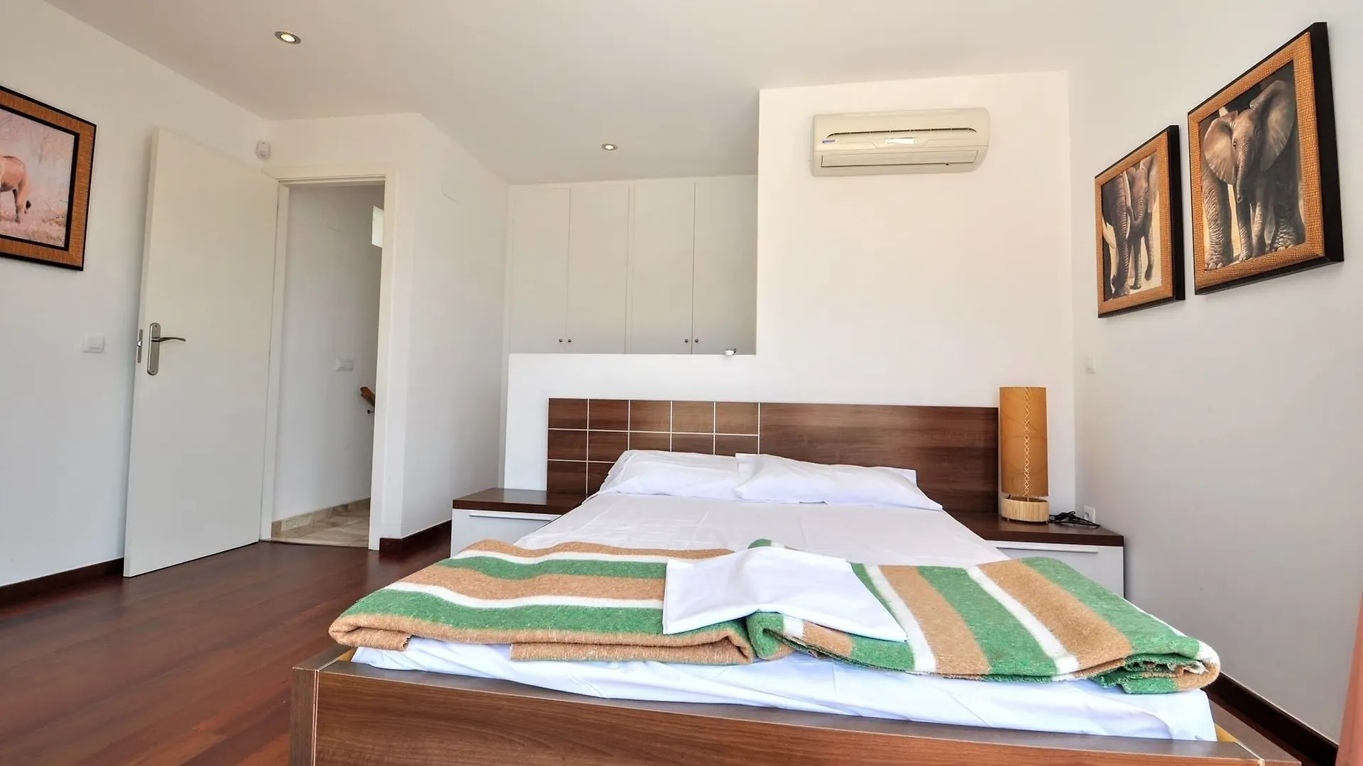 Контакты Villa Tortuga